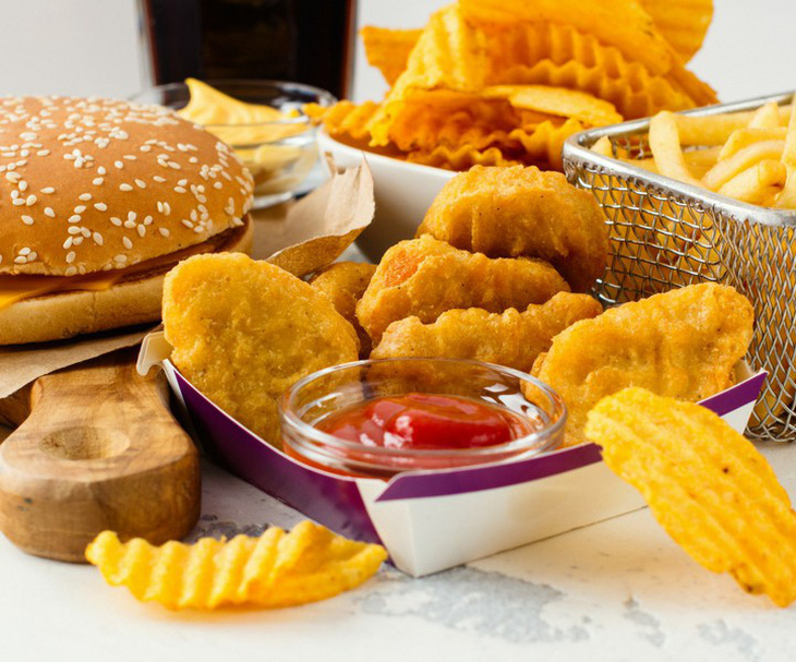 Ăn bao nhiêu dầu mỡ mỗi ngày là phù hợp? - Tuổi Trẻ Online